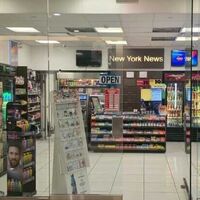 Luggage Storage near Rogers Centre in Toronto