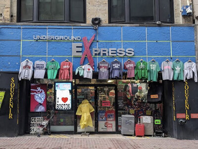 Luggage Storage near Downtown Crossing & Boston Common — luggage storage location