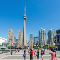 Luggage Storage near Rogers Centre in Toronto