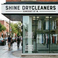 Luggage Storage near Canadian Museum of Nature / Musée canadie in Ottawa